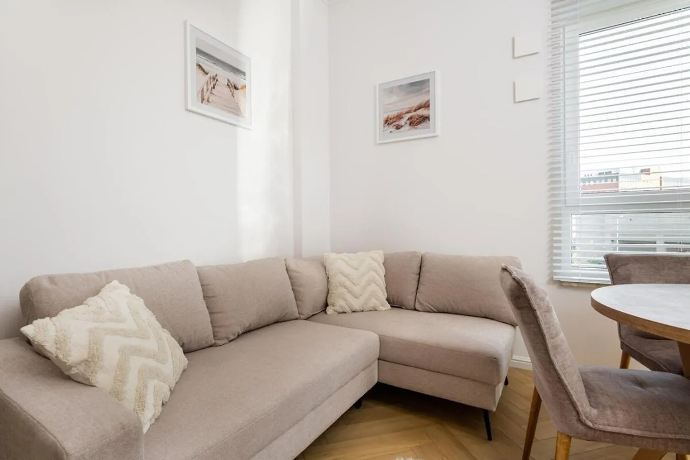 Apartment Wiktoryn 18 Citysphere Premium Suite 1 Warsaw
