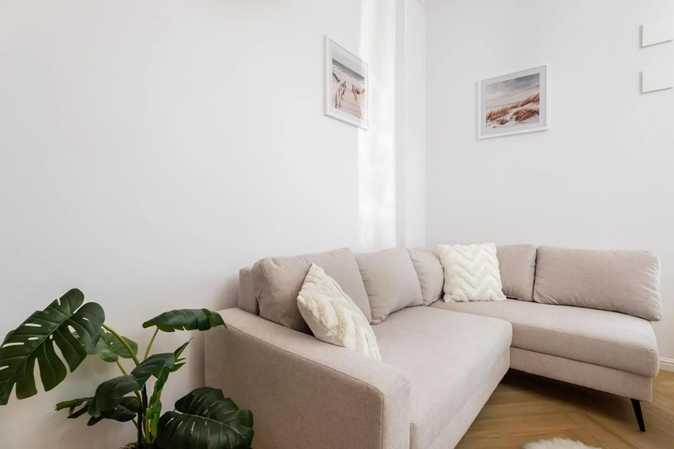 Apartment Wiktoryn 18 Citysphere Premium Suite 1 Warsaw Poland